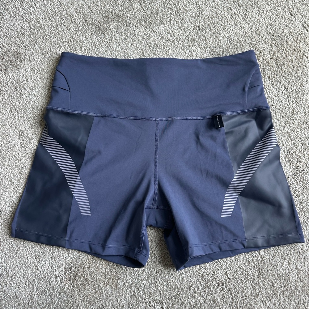 Allyson Felix x Athleta Shortie Biker Shorts - Picture 2 of 8